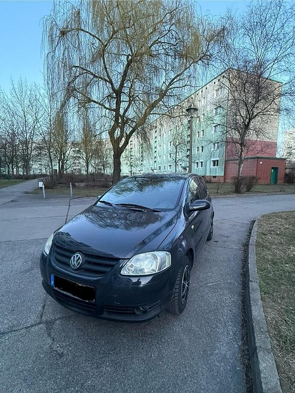 Usata VW Fox 74 CV (54 kW) 2006 Grigio Utilitaria