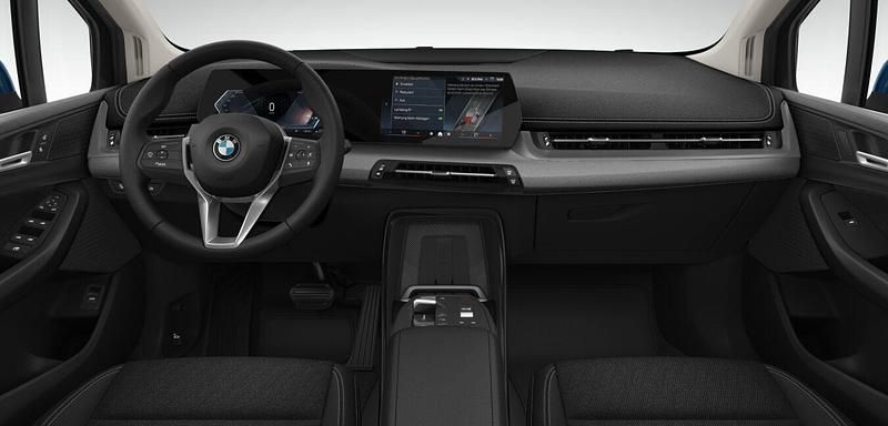 Gebraucht BMW 220 Active Tourer Luxury Line 170 PS (125 kW) 2025 Blau Van / Kleinbus