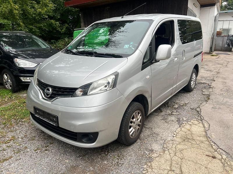 Gebraucht Nissan Evalia Tekna 110 PS (80 kW) 2015 Silber Van / Kleinbus