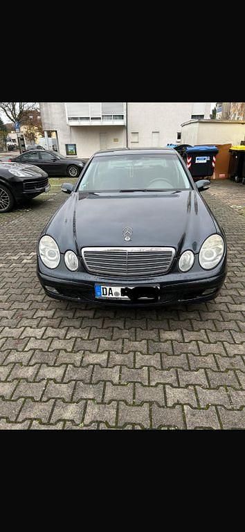 Blau Gebraucht 2003 Mercedes 200 Limousine | 3.500 € - Bild 1/4