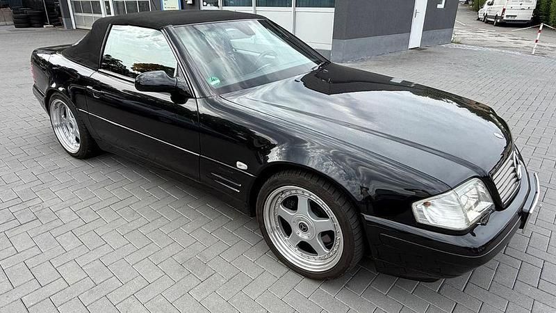 Schwarz Gebraucht 1999 Mercedes SL320 Cabrio | 18.999 € (Guter Preis) - Bild 1/4
