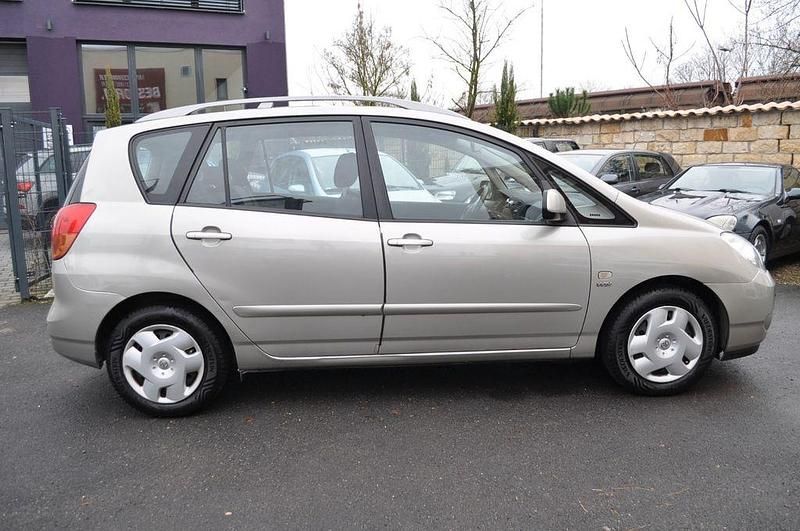 Gebraucht Toyota Corolla Verso Sol 135 PS (99 kW) 2003 Grau Van / Kleinbus