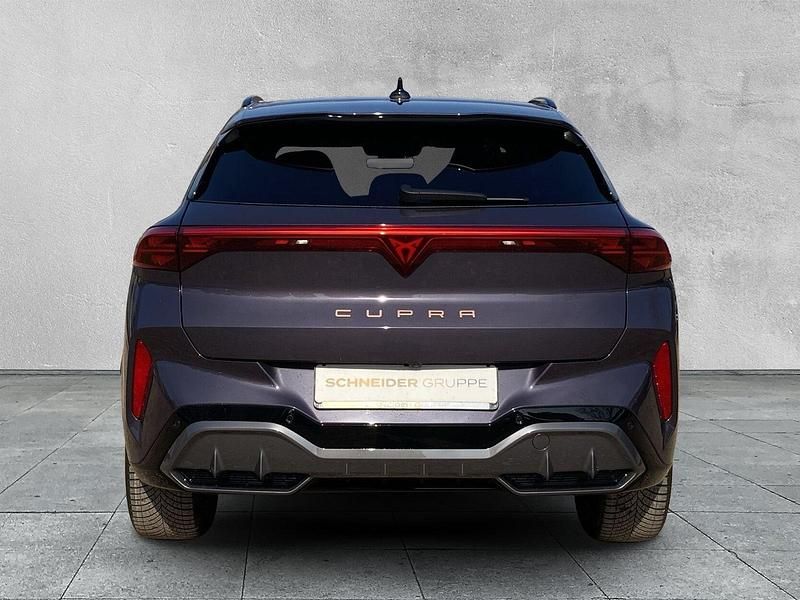 Neu Cupra Terramar 204 PS (150 kW) 2025 Dark void SUV