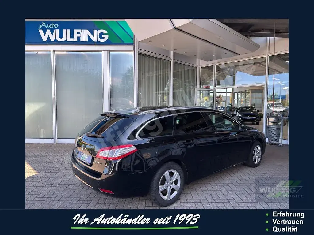 Gebraucht Peugeot 508 Active 140 PS (102 kW) 2011 Schwarz Limousine