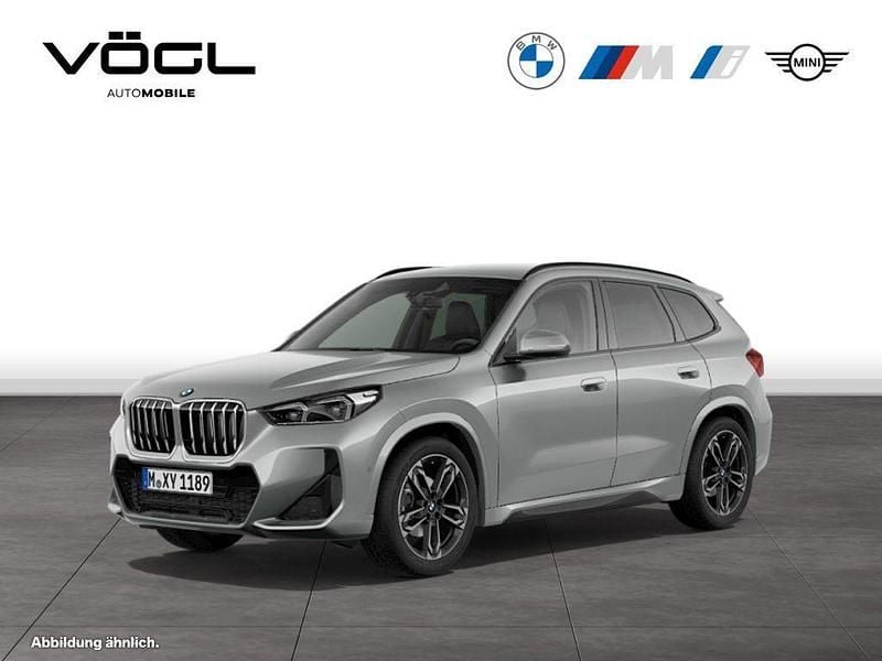 Schwarz Neu 2025 BMW X1 M Sport SUV | 49.860 € (Superpreis) - Bild 1/4