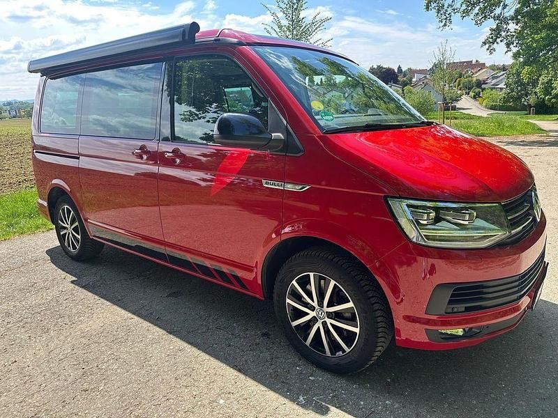 Gebraucht VW California California 200 PS (147 kW) 2019 Rot Van
