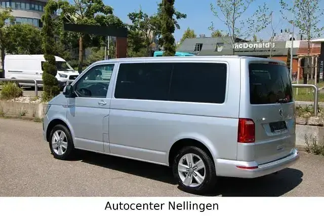 Gebraucht VW Multivan Comfortline 150 PS (110 kW) 2017 Andere Van / Kleinbus