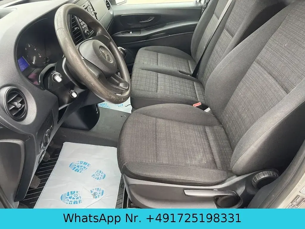 Gebraucht Mercedes Vito 114 PS (83 kW) 2015 Silber Van