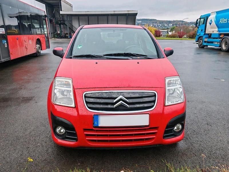 Rot Gebraucht 2008 Citroën C2 VTR Sport Kleinwagen | 1.100 € (Guter Preis) - Bild 1/4