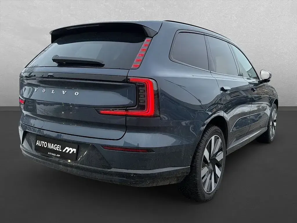 Gebraucht Volvo EX90 Plus 205 kW (279 PS) 2025 Blau SUV
