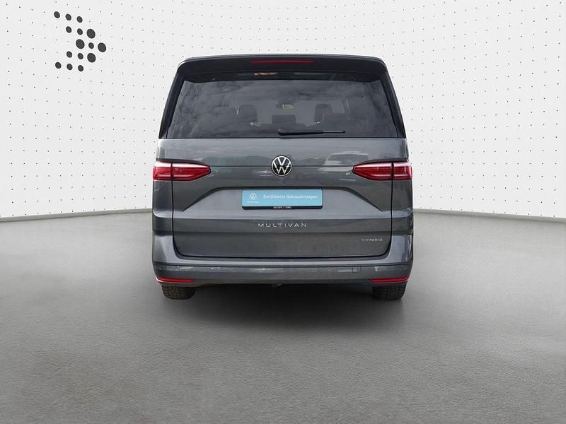 Gebraucht VW Multivan Life 218 PS (160 kW) 2022 Indiumgrau metallic Van