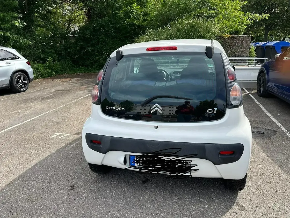 Gebraucht Citroën C1 68 PS (50 kW) 2013 Weiß Kleinwagen