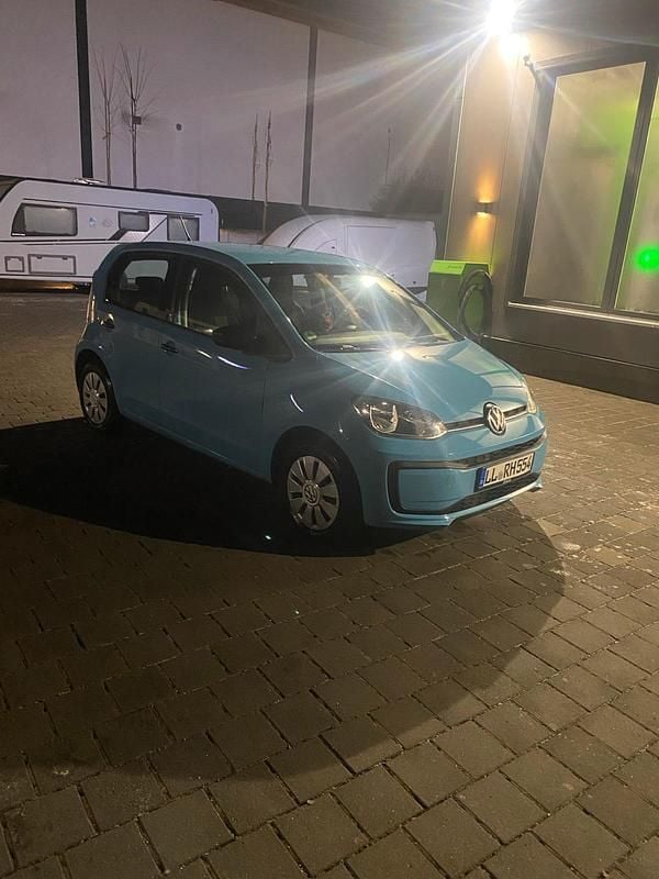 Gebraucht VW up! 60 PS (44 kW) 2018 Blau Kleinwagen