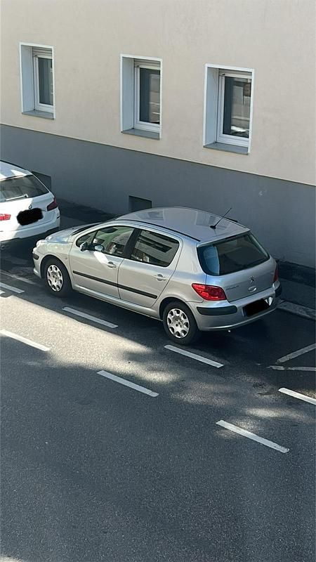 Silber Gebraucht 2005 Peugeot 307 Kleinwagen | 6.250 € - Bild 1/3