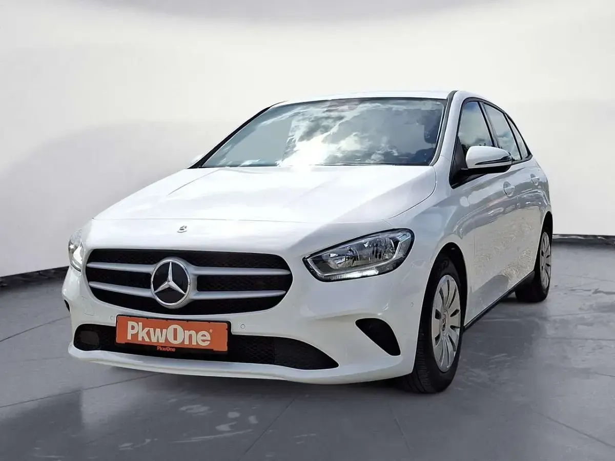 Gebraucht Mercedes B180 136 PS (100 kW) 2022 Kleinwagen