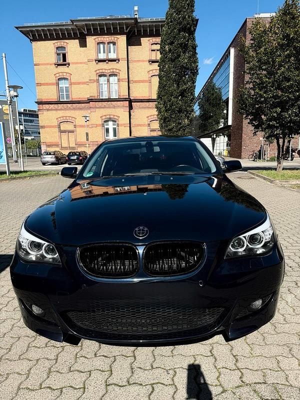 Gebraucht BMW 525 192 PS (141 kW) 2004 Blau Limousine