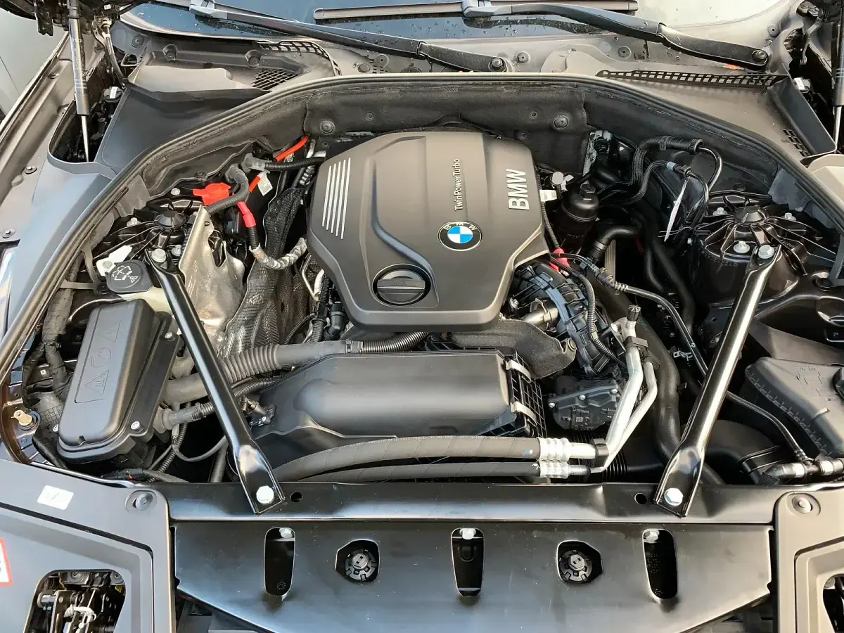 Gebraucht BMW 630 256 PS (188 kW) 2006 Silber Coupé