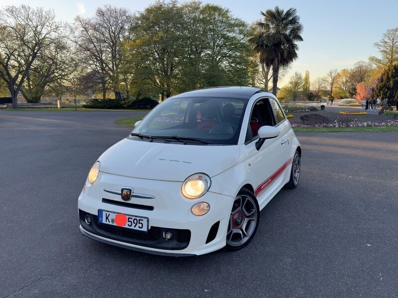 Weiß Gebraucht 2009 Abarth 500 Kleinwagen | 9.600 € (Fairer Preis) - Bild 1/4