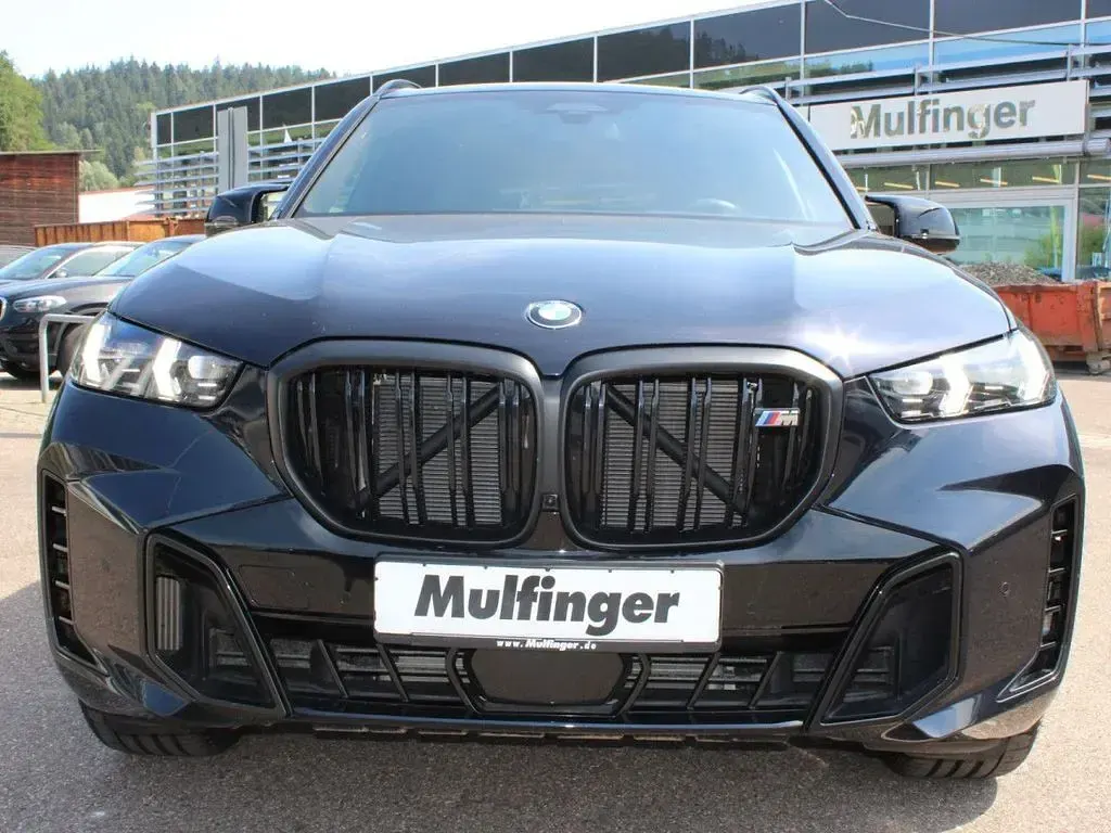 Gebraucht BMW X5 M Sport 530 PS (389 kW) 2025 Schwarz SUV