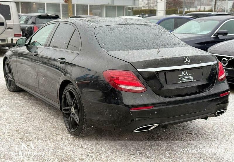 Gebraucht Mercedes E300 AMG line 245 PS (180 kW) 2019 Schwarz Limousine