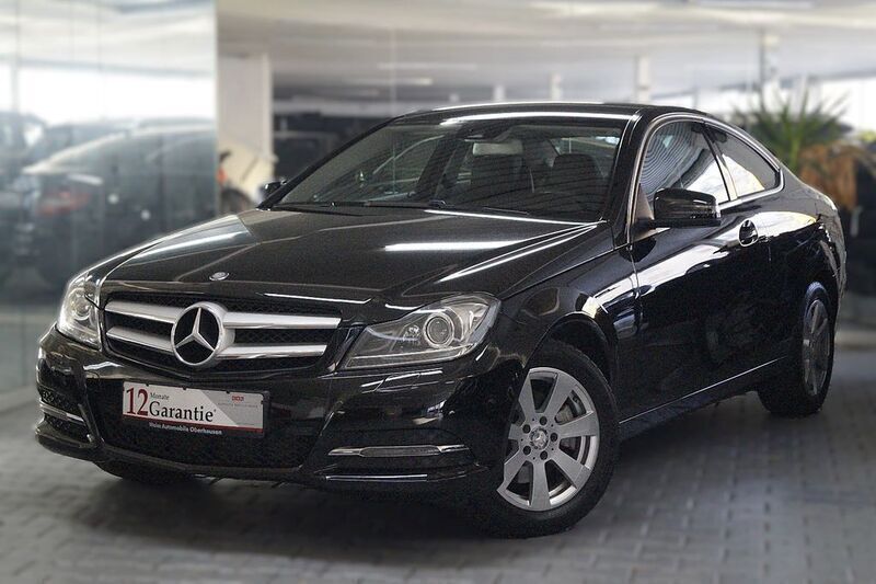 Schwarz Gebraucht 2014 Mercedes C250 Coupé | 15.990 € (Guter Preis) - Bild 1/4