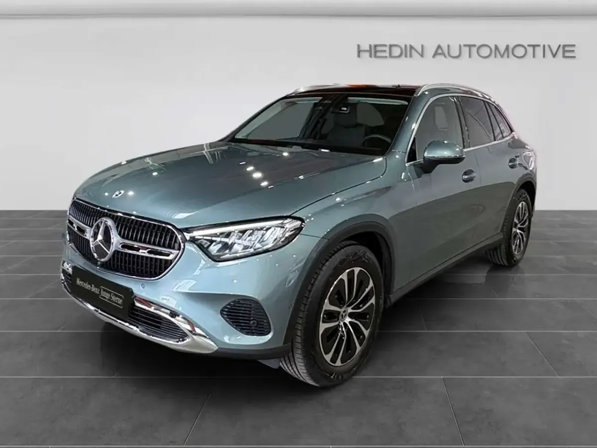 Gebraucht Mercedes GLC200 Avantgarde 204 PS (150 kW) 2025 Silber SUV