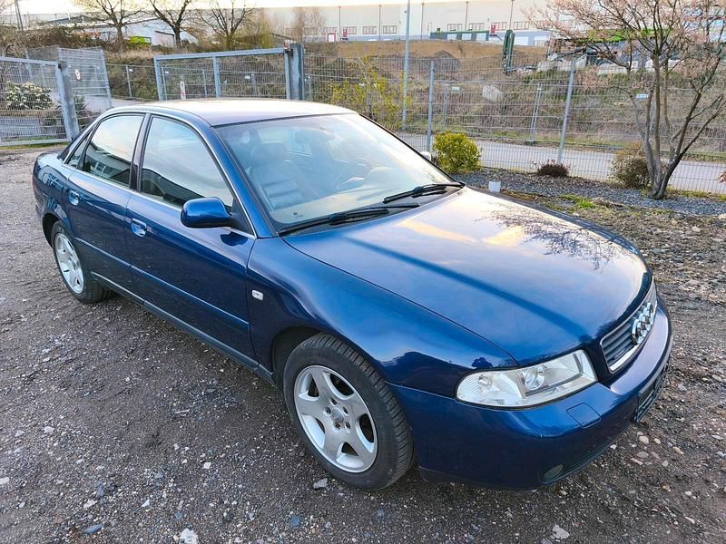 Gebraucht Audi A4 Sport 150 PS (110 kW) 2000 Blau Limousine