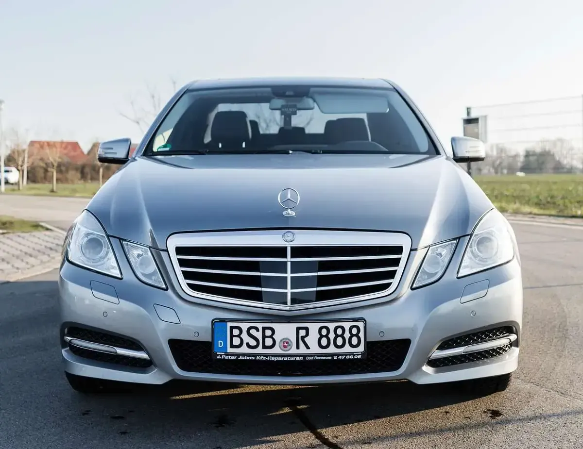 Usata Mercedes E250 204 CV (150 kW) 2011 Berlina
