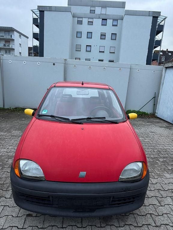 Rot Gebraucht 1998 Fiat Seicento S Kleinwagen | 750 € (Etwas zu teuer) - Bild 1/4