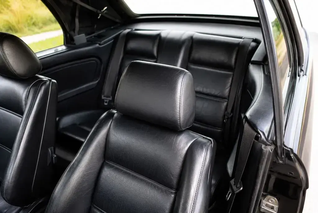 Gebraucht BMW 320 Cabriolet 129 PS (94 kW) 1989 Schwarz Cabrio