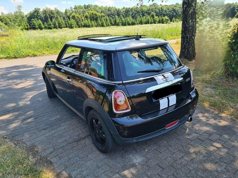 Gebraucht Mini Cooper 121 PS (88 kW) 2009 Schwarz Kleinwagen