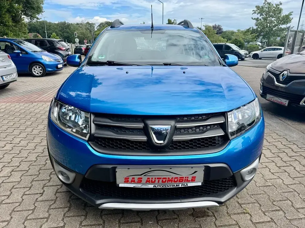 Gebraucht Dacia Sandero Prestige 90 PS (66 kW) 2016 Blau SUV