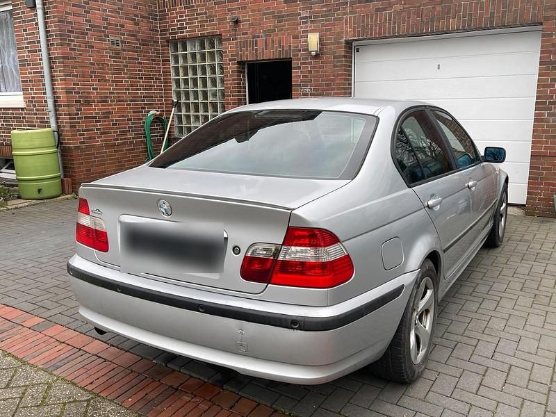Usado BMW 316 116 HP (85 kW) 2003 Prateado Sedan