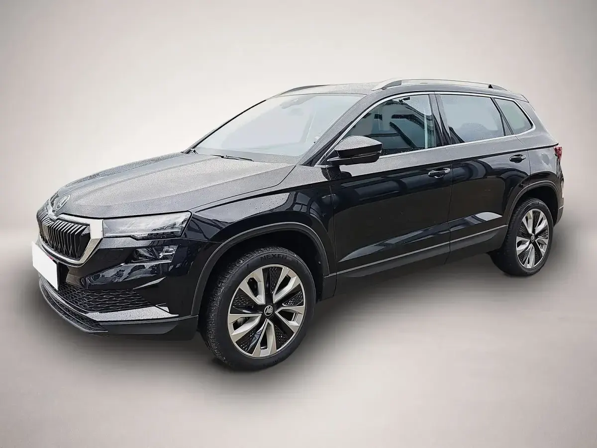Neu Skoda Karoq Selection 150 PS (110 kW) 2026 Schwarz SUV
