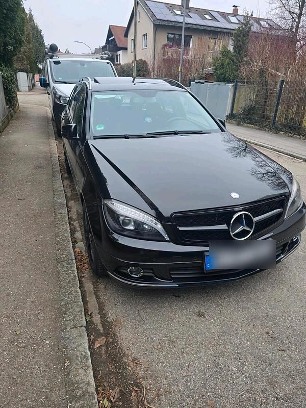 Schwarz Gebraucht 2008 Mercedes 190 Limousine | 8.000 € - Bild 1/4