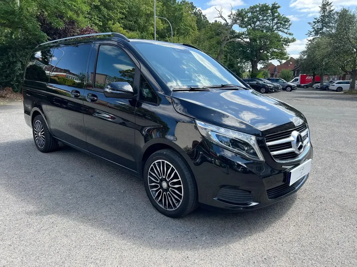 Gebraucht Mercedes V250 190 PS (139 kW) 2017 Schwarz Van / Kleinbus