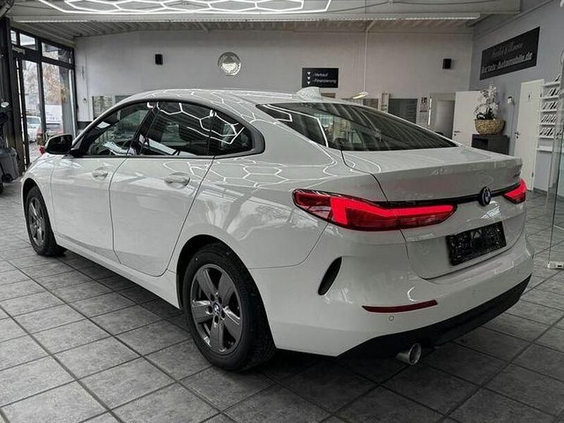 Gebraucht BMW 216 Advantage 116 PS (85 kW) 2022 Alpinweiss iii Coupé