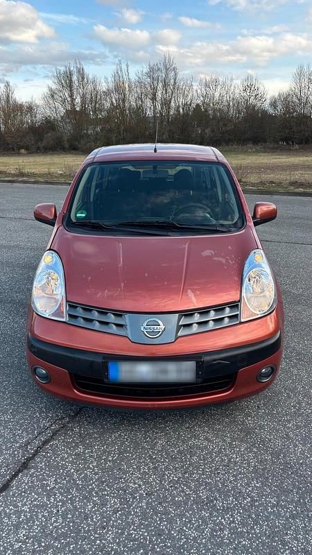 Usata Nissan Note 88 CV (64 kW) 2007 Arancione Utilitaria