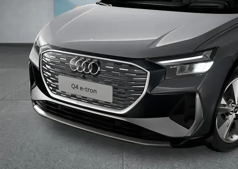 Gebraucht Audi Q4 e-tron 150 kW (204 PS) 2023 Grau SUV