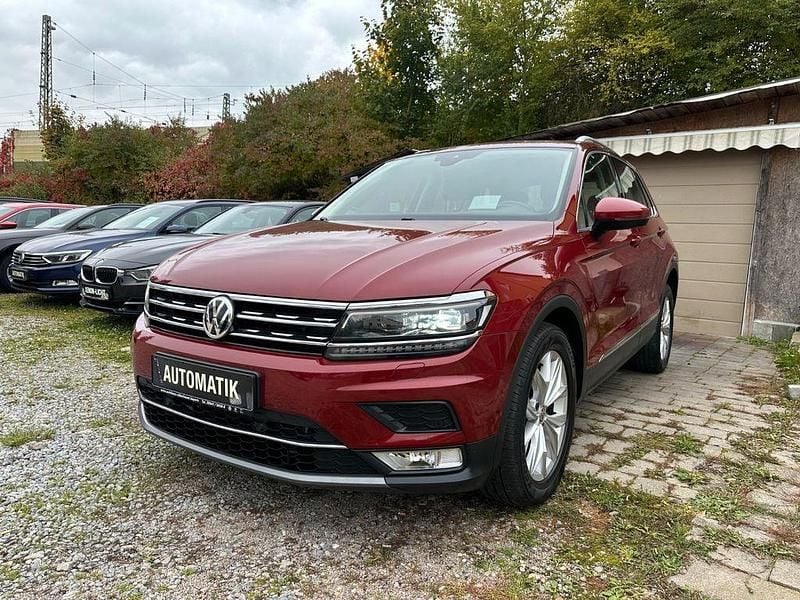 Rot Gebraucht 2017 VW Tiguan Highline SUV | 18.980 € (Guter Preis) - Bild 1/4