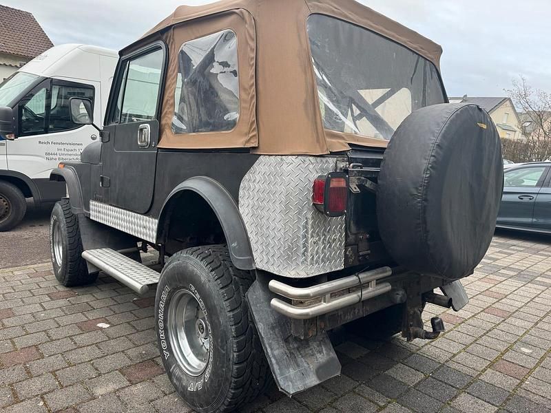 Gebraucht Jeep CJ 112 PS (82 kW) 1980 Schwarz SUV