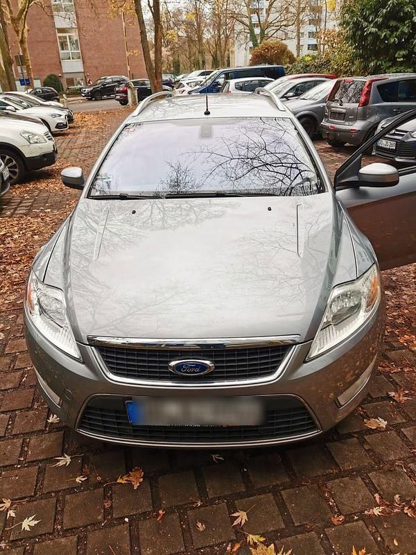 Grau Gebraucht 2009 Ford Mondeo Ambiente Kombi | 3.600 € (Etwas zu teuer) - Bild 1/4