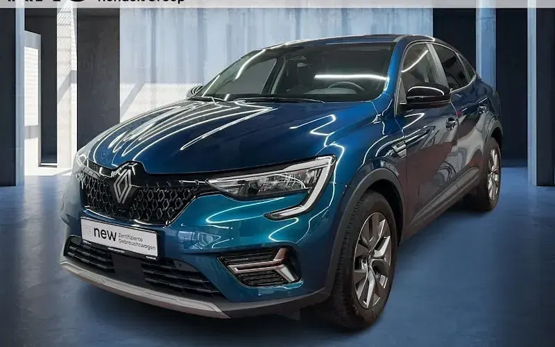 Second-hand Renault Arkana Evolution 140 CP (102 kW) 2024 Albastru SUV
