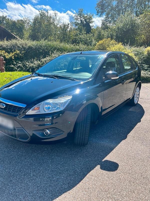 Gebraucht Ford Focus 125 PS (91 kW) 2008 Schwarz Limousine