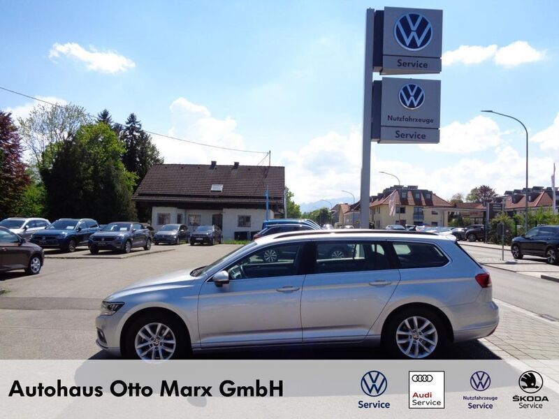 Silber Gebraucht 2021 VW Passat Business Kombi | 19.990 € (Fairer Preis) - Bild 1/4