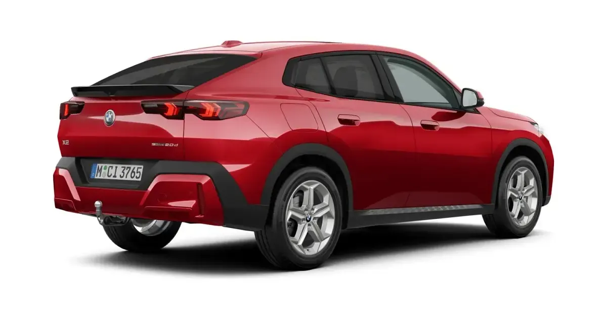 Gebraucht BMW X2 Comfort Edition 163 PS (119 kW) 2025 Rot SUV