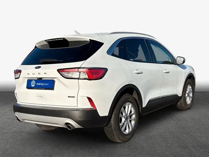Używany Ford Kuga Titanium 152 KM (111 kW) 2022 Biały SUV