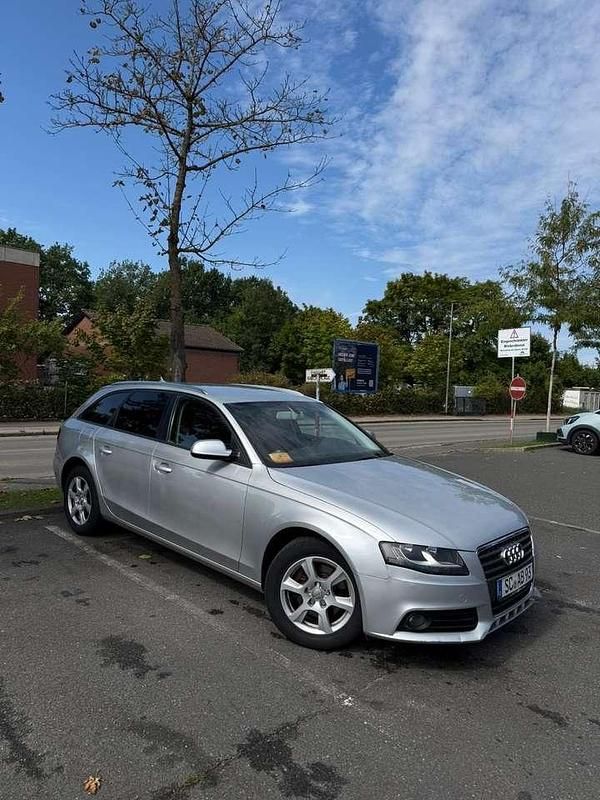 Gebraucht Audi A4 143 PS (105 kW) 2010 Grau Kombi