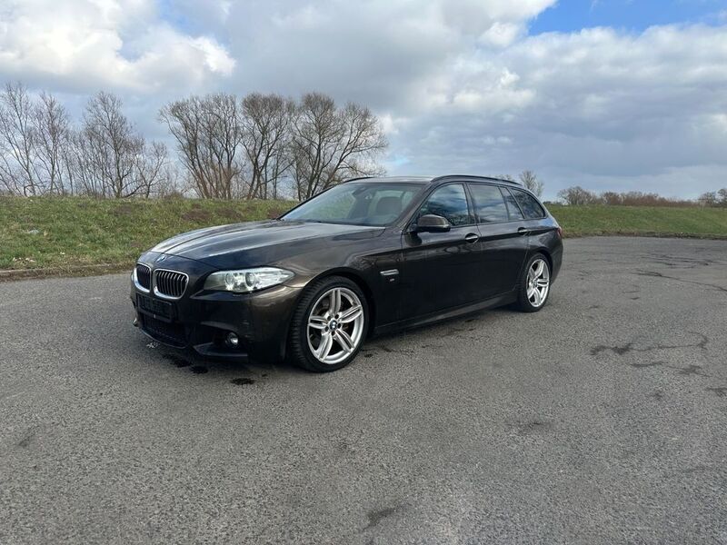 Braun Gebraucht 2015 BMW 530 M Sport Kombi | 13.790 € (Superpreis) - Bild 1/4