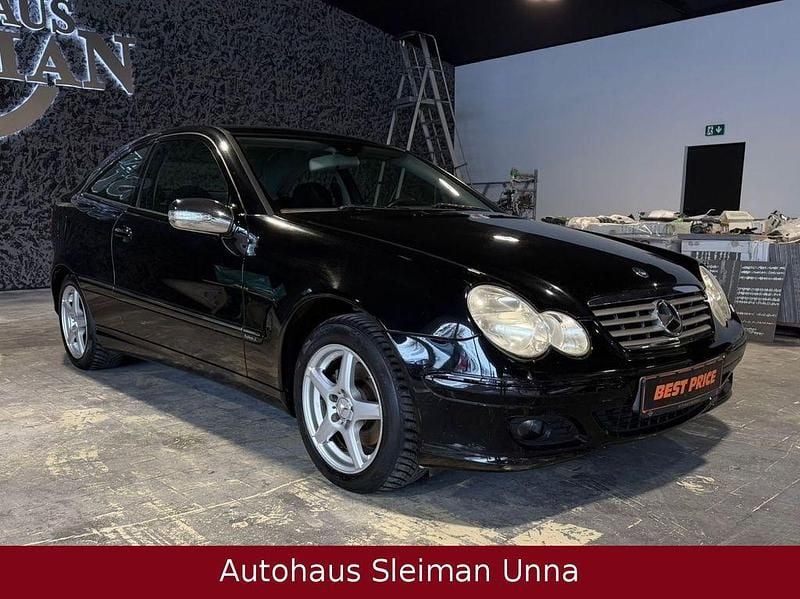 Schwarz Gebraucht 2006 Mercedes C160 Coupé | 3.890 € (Fairer Preis) - Bild 1/4